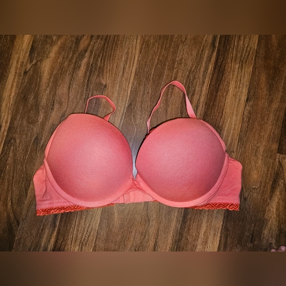 La Senza C36 Bras - Picture 9 of 10